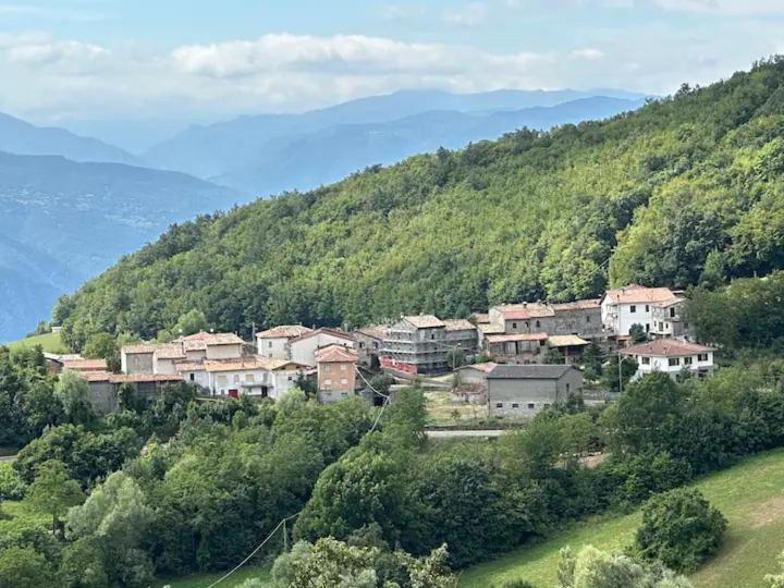 Vila Casa Del Giglio A Cadelmonte Valle  Exteriér fotografie