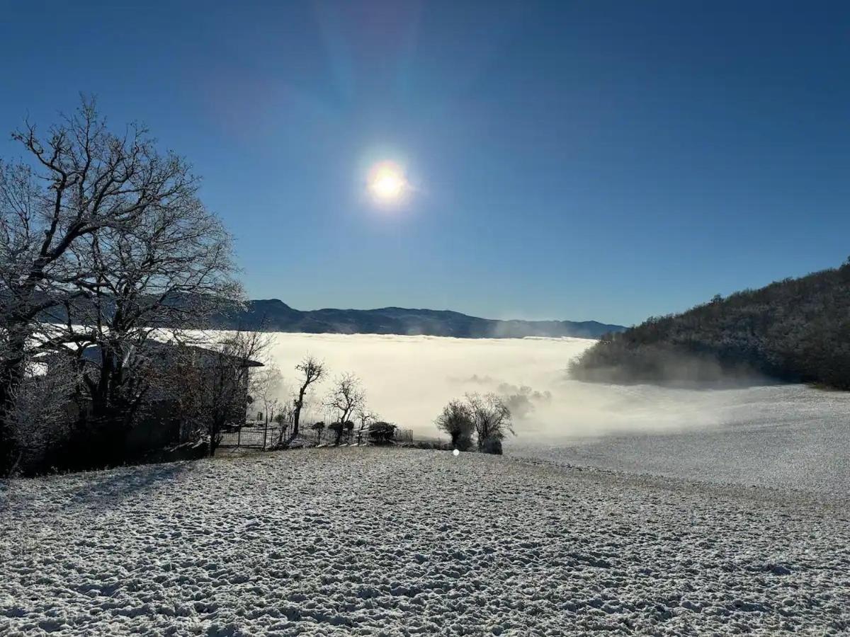 Vila Casa Del Giglio A Cadelmonte Valle  Exteriér fotografie