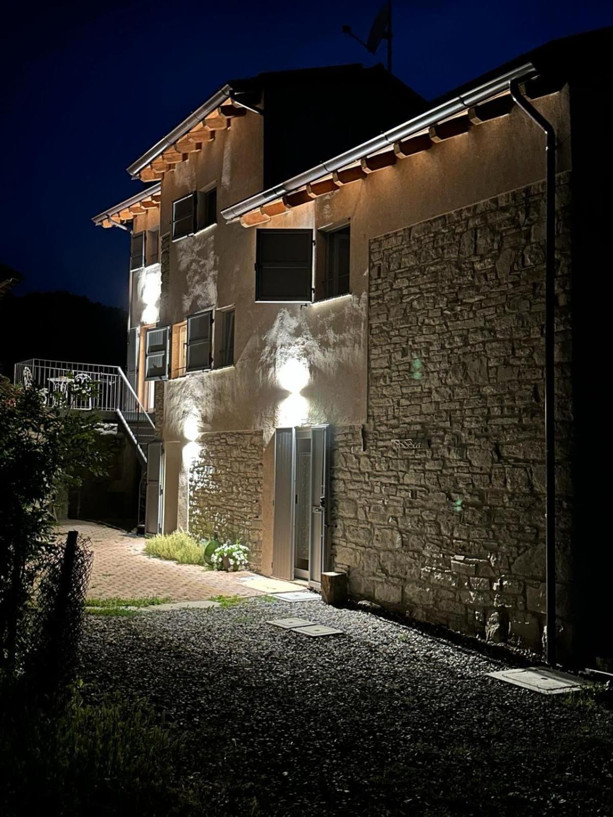 Vila Casa Del Giglio A Cadelmonte Valle  Exteriér fotografie